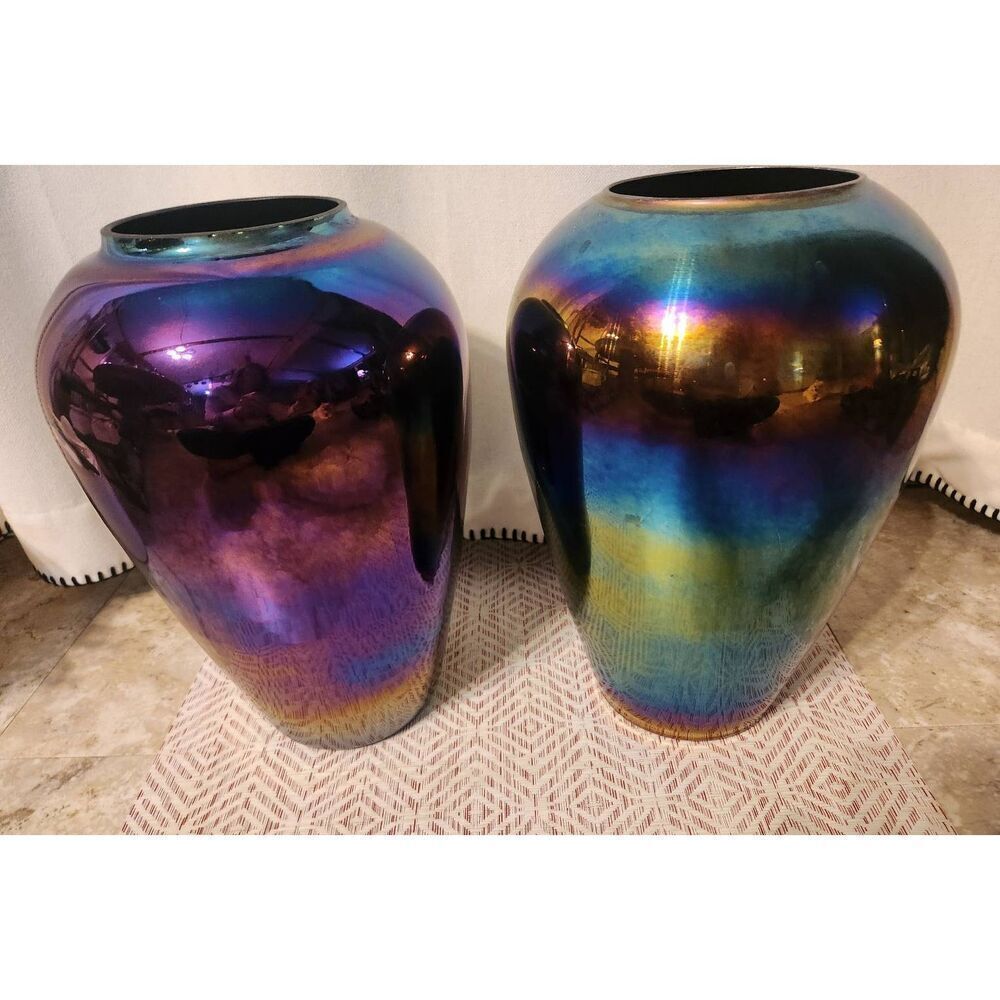 SL Cambridge glass hand blown vase